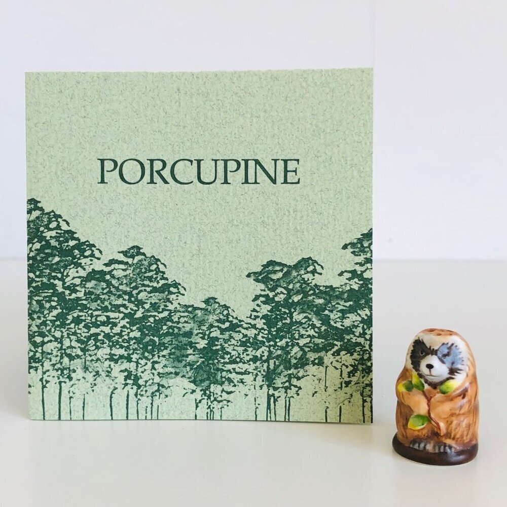 Franklin Mint Porcelain‎ "Friends Of The Forest" Thimble Porcupine Vintage 1980s